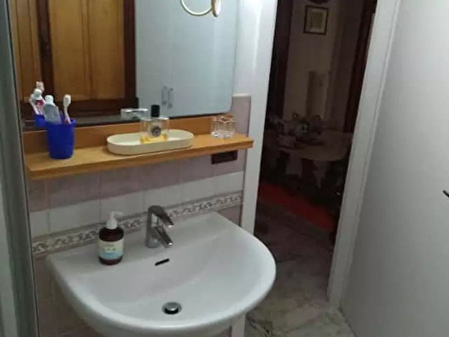 Immagine 4 di Camera in affitto  in Via Emilia Est36 a Modena