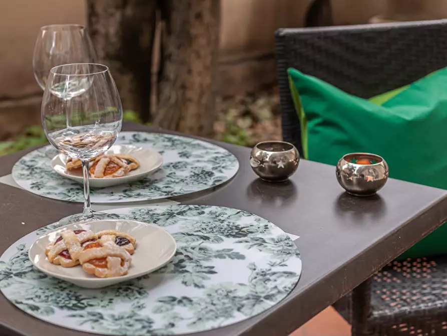 Immagine 25 di Appartamento in affitto  in Via Archimede143 a Roma