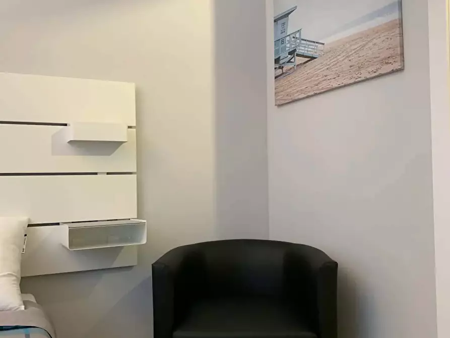 Immagine 12 di Appartamento in affitto  in Via Pietro Maroncelli11 a Milano