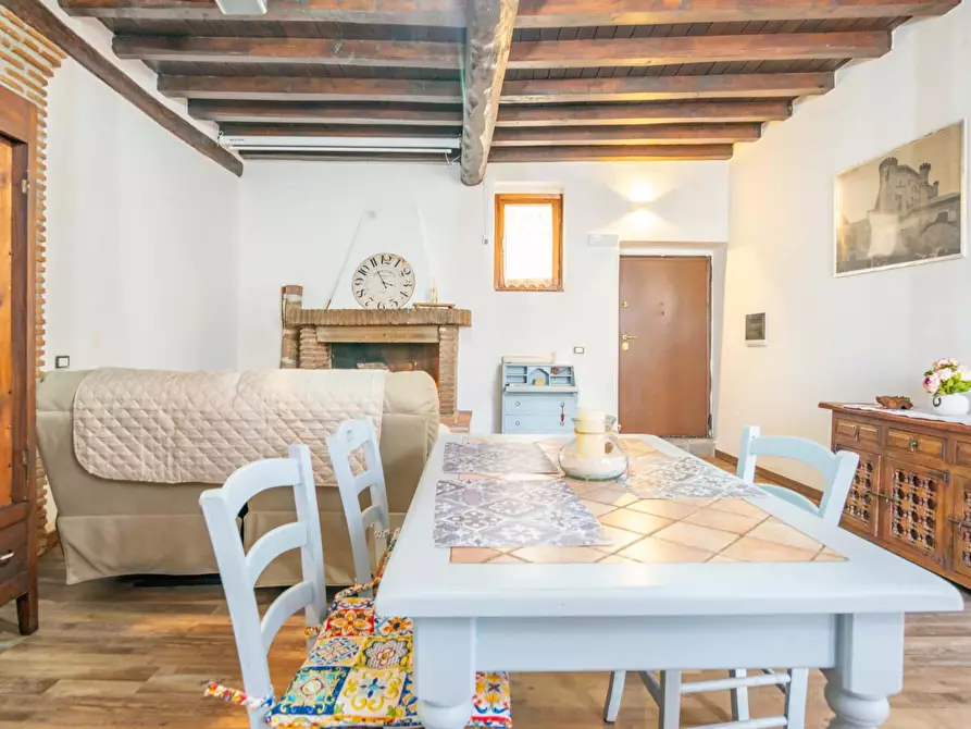 Immagine 14 di Appartamento in affitto  in Via Girolamo Tamburri48 a Bracciano