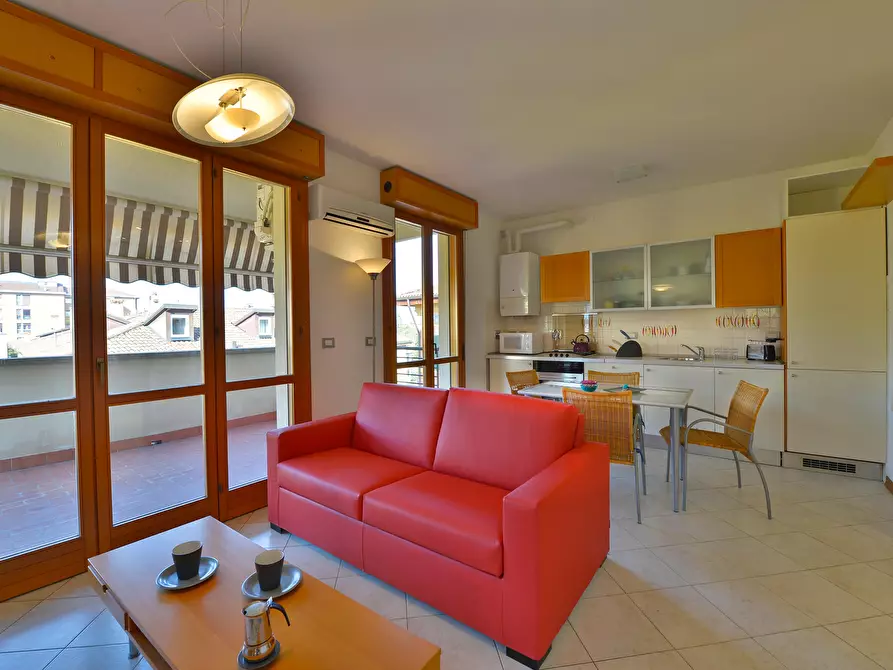 Immagine 4 di Appartamento in affitto  in Via Emilia Levante43 a Bologna