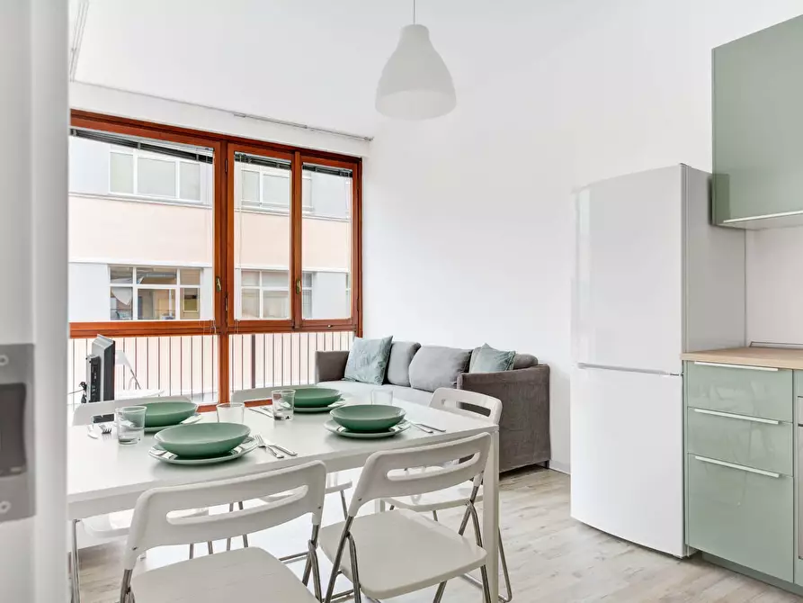 Immagine 12 di Camera in affitto  in Via Stromboli1 a Milano