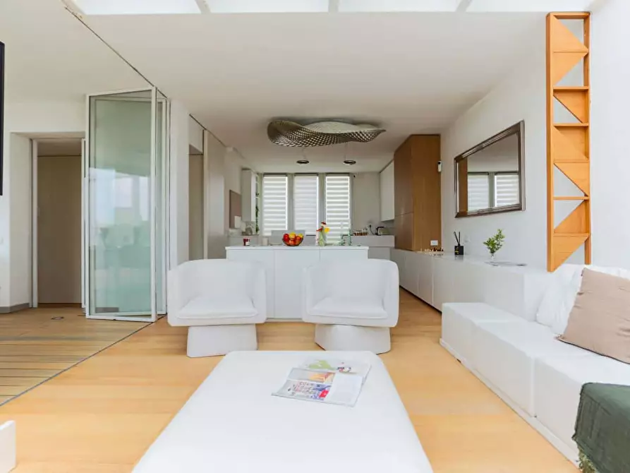 Immagine 3 di Appartamento in affitto  in Viale Cassala59 a Milano