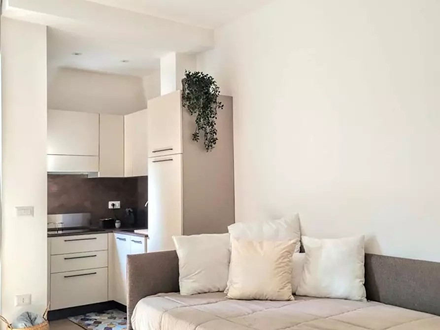 Immagine 1 di Appartamento in affitto  in Via Bari a Milano