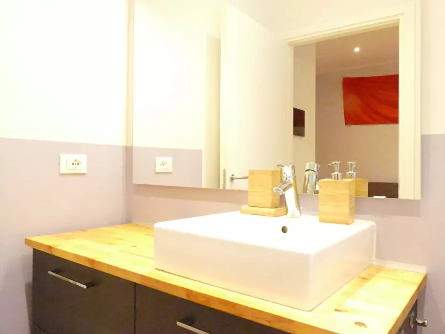 Immagine 3 di Appartamento in affitto  in Via San Secondo51 a Torino
