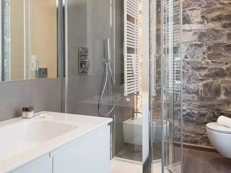 Immagine 47 di Appartamento in affitto  in Via Morazzone Pier Francesco Mazzucchelli a Como