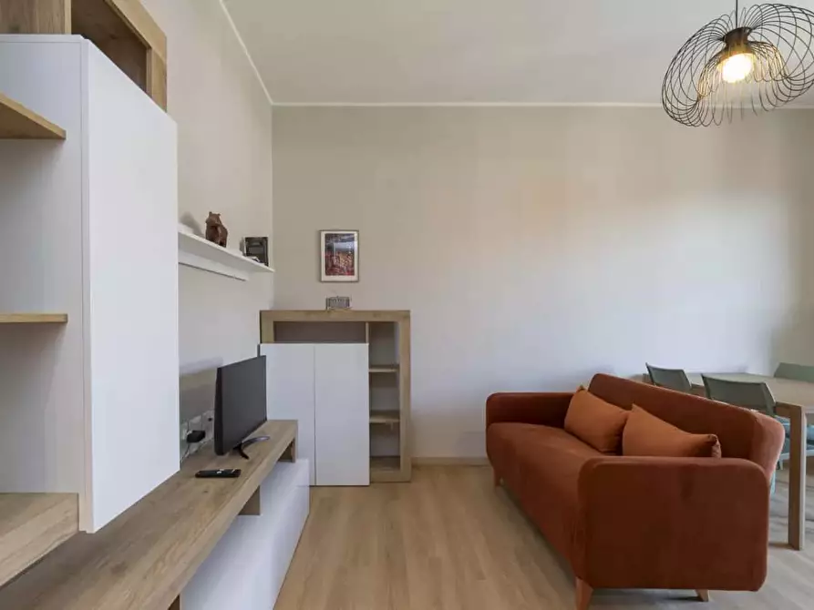 Immagine 1 di Appartamento in affitto  in Viale Coni Zugna58 a Milano