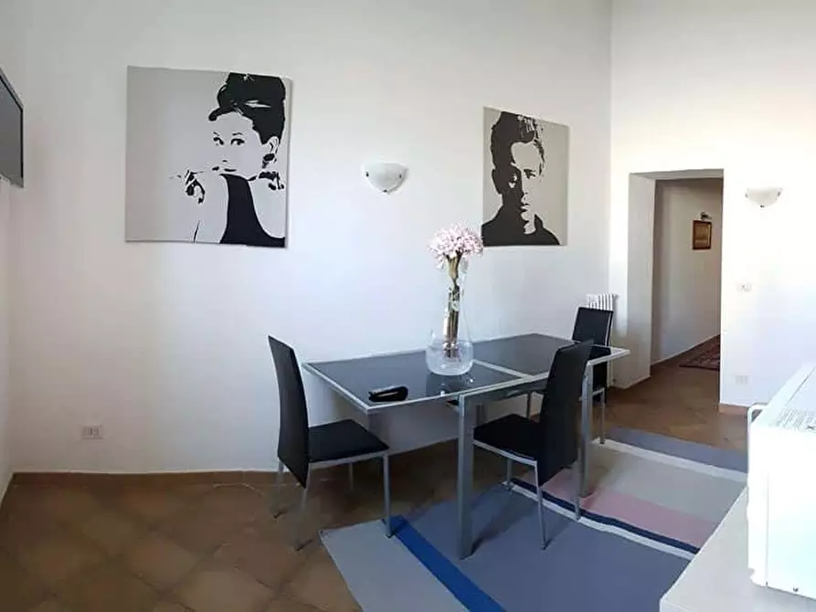 Immagine 11 di Appartamento in affitto  in Via Raffaele Cadorna13 a Roma