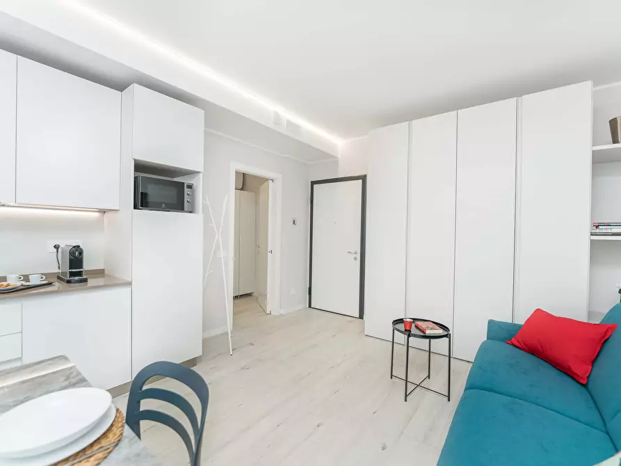 Immagine 3 di Appartamento in affitto  in Via Alfredo Comandini4 a Milano