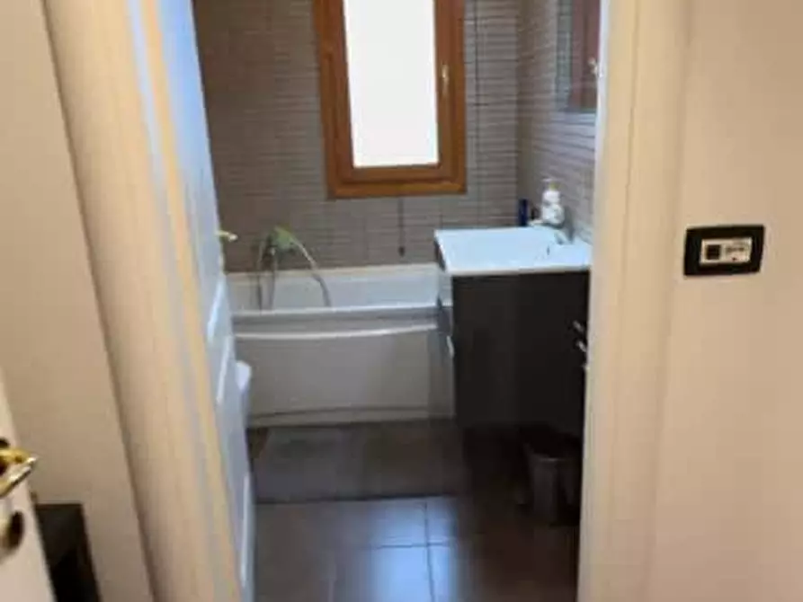 Immagine 4 di Appartamento in affitto  in Via Dario Niccodemi94 a Roma