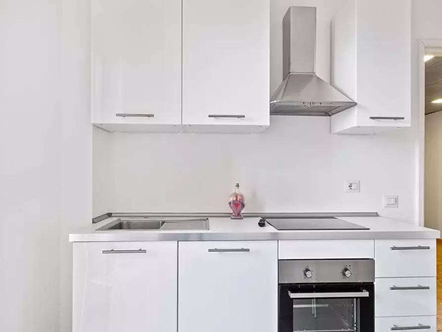 Immagine 10 di Camera in affitto  in Via Andrea Maria Ampère47 a Milano