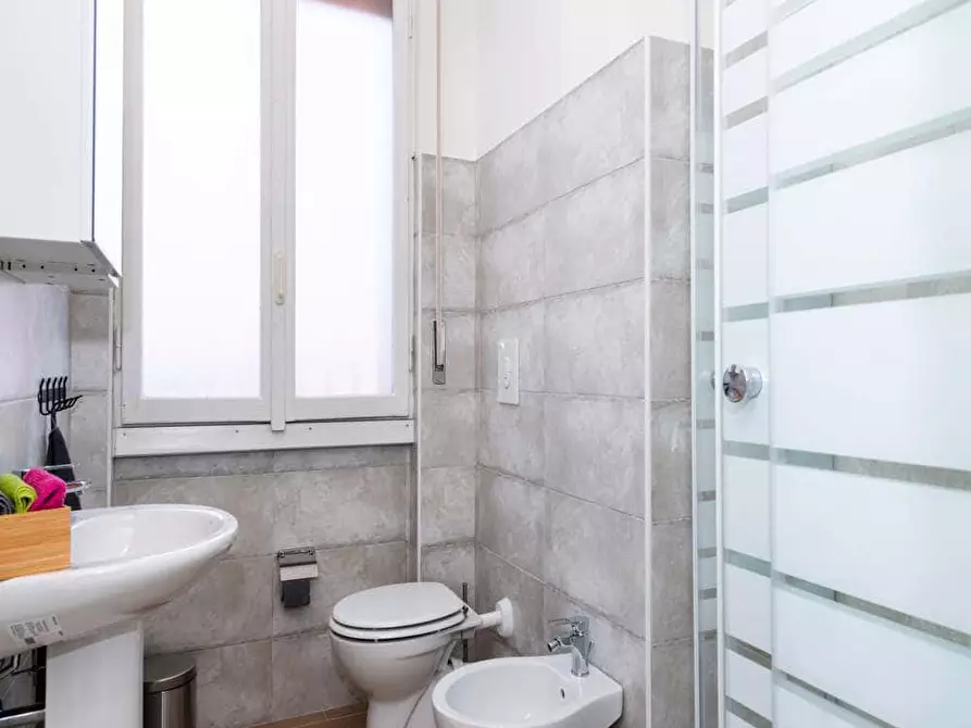 Immagine 13 di Camera in affitto  in Via Luigi Scrosati8 a Milano