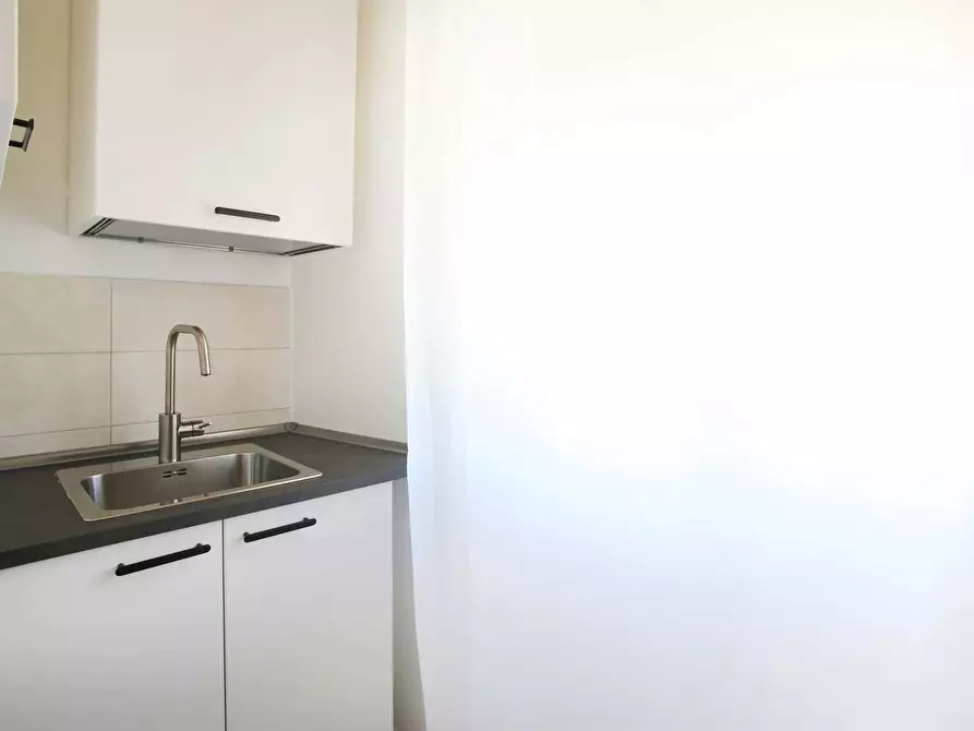 Immagine 5 di Camera in affitto  in Via Giuseppe Soli9 a Modena