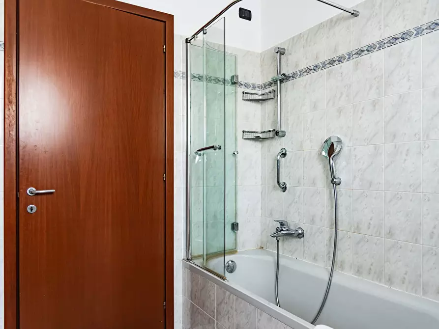 Immagine 14 di Appartamento in affitto  in Via Vico Magistretti3 a Milano