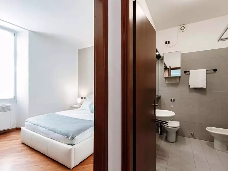 Immagine 12 di Appartamento in affitto  in Via Luigi Cadorna5 a Como