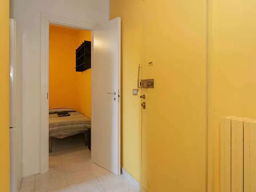 Immagine 11 di Camera in affitto  in Via Ruggero Bonghi9 a Milano
