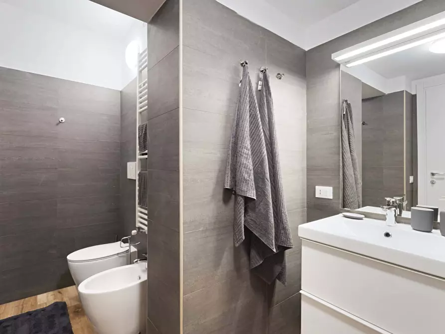 Immagine 6 di Appartamento in affitto  in Via Isaac Newton18b a Milano