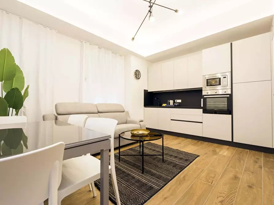 Immagine 20 di Appartamento in affitto  in Via Gabriele d'Annunzio2 a Genova
