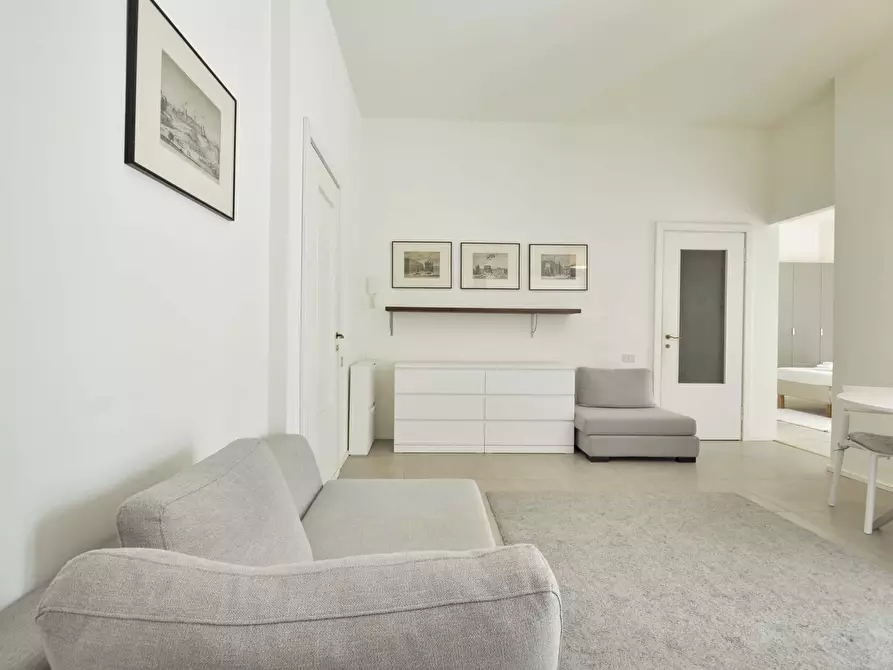 Immagine 3 di Appartamento in affitto  in Via Vincenzo Monti55 a Milano