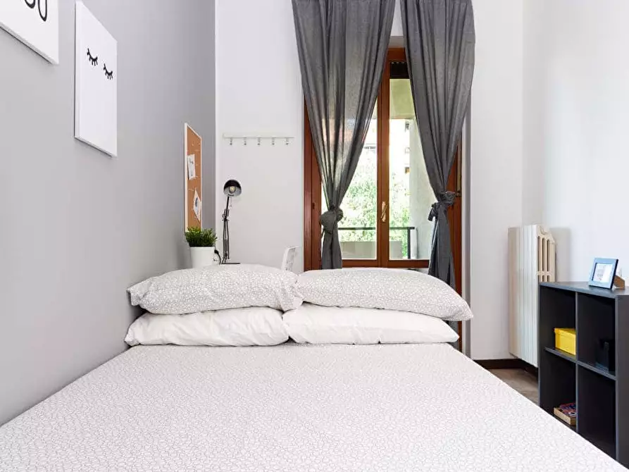 Immagine 8 di Camera in affitto  in Via fratelli Fraschini7 a Milano