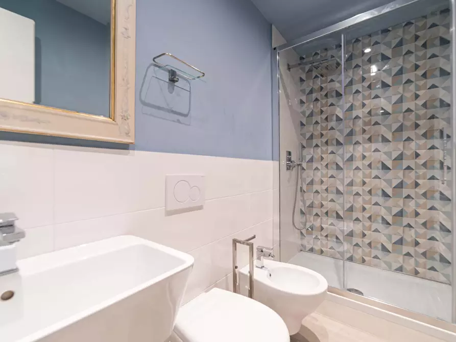 Immagine 2 di Appartamento in affitto  in Via Adige17 a Milano