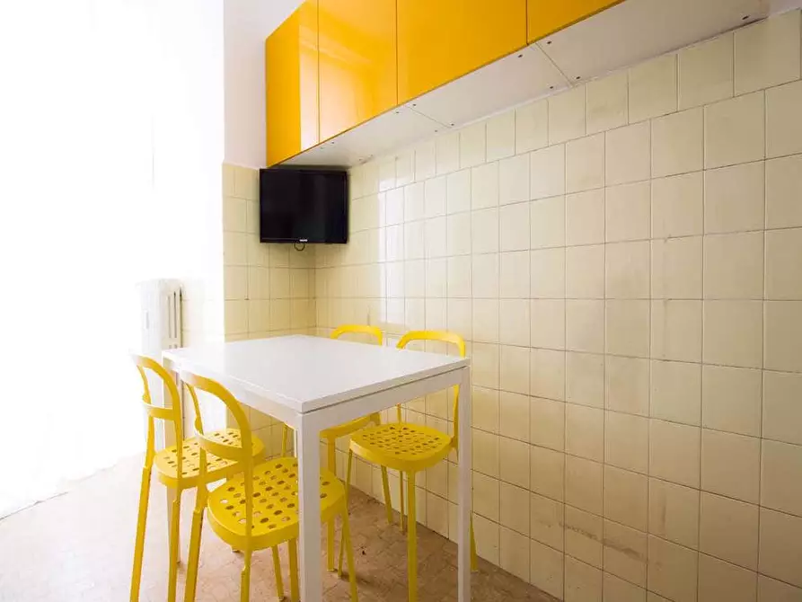 Immagine 15 di Camera in affitto  in Corso Sempione82 a Milano