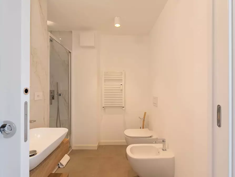 Immagine 14 di Appartamento in affitto  in Viale Certosa133 a Milano