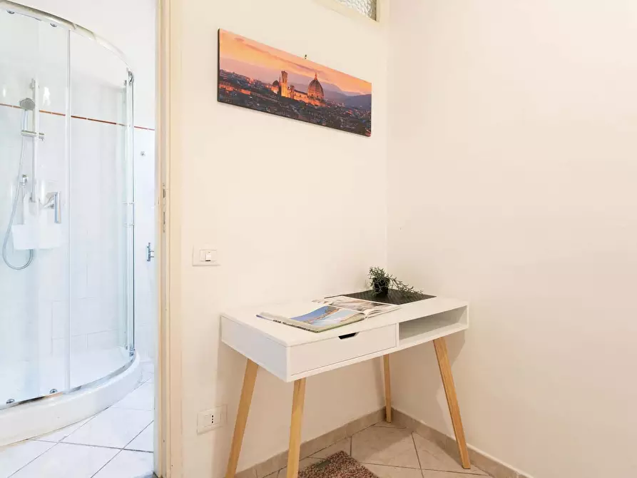 Immagine 8 di Appartamento in affitto  in Via del Porcellana3 a Firenze