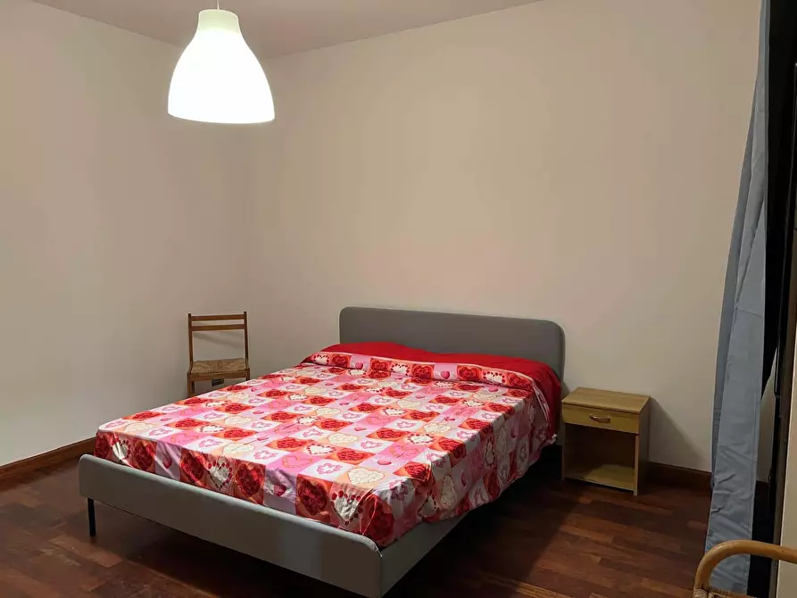 Immagine 3 di Camera in affitto  in Via Generale di San Marzano33 a Catania