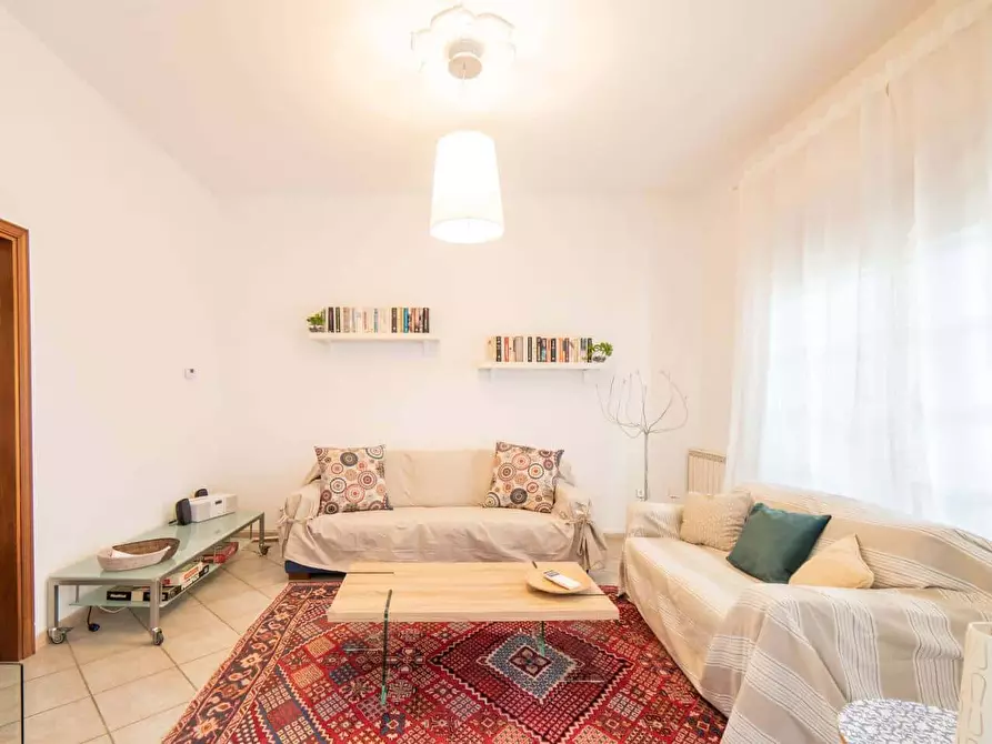 Immagine 3 di Appartamento in affitto  in Via P. Boccella11 a Camaiore