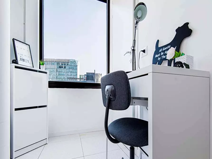 Immagine 1 di Camera in affitto  in Via Carlo Imbonati35 a Milano