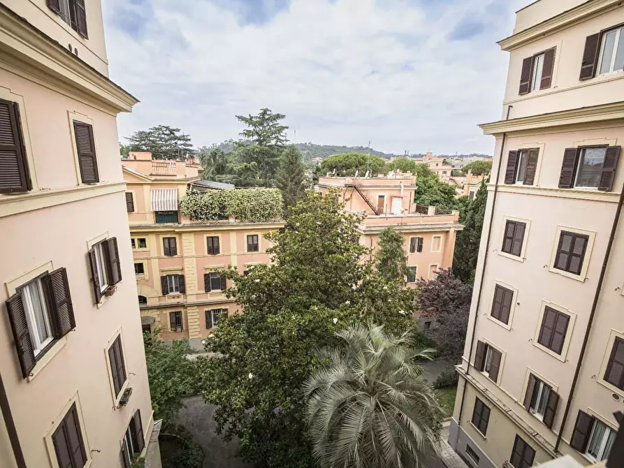 Immagine 51 di Appartamento in affitto  in Via Donatello50 a Roma