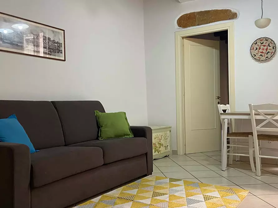 Immagine 3 di Appartamento in affitto  in Via Napoli64 a Cagliari