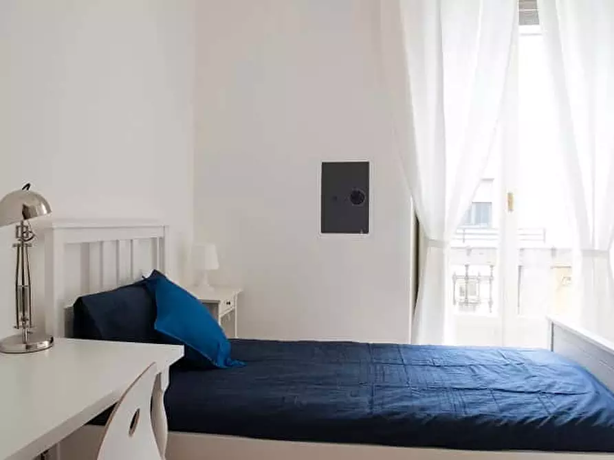 Camera in affitto in Via Giuseppe Mazzini20 a Milano