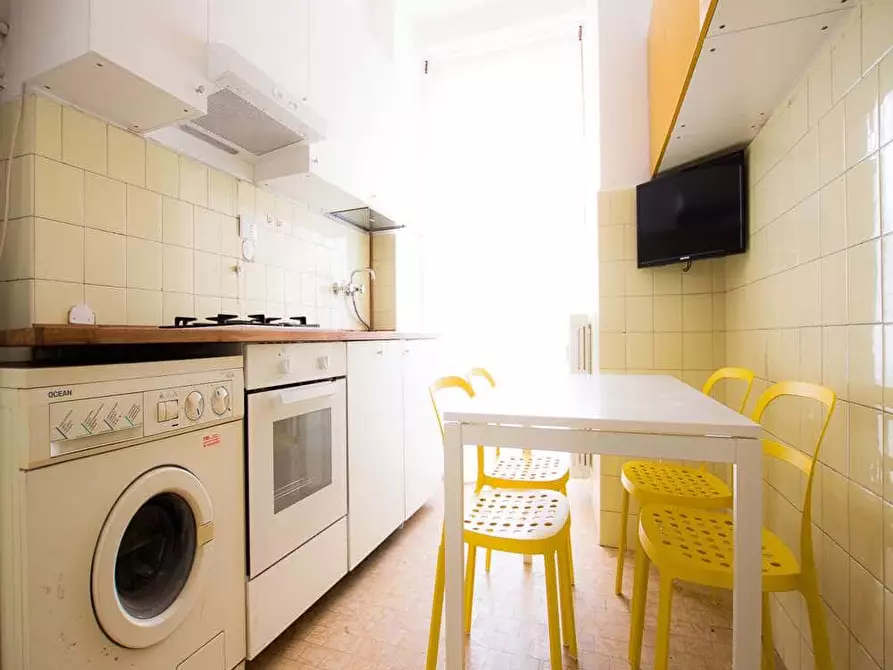 Immagine 16 di Camera in affitto  in Corso Sempione82 a Milano