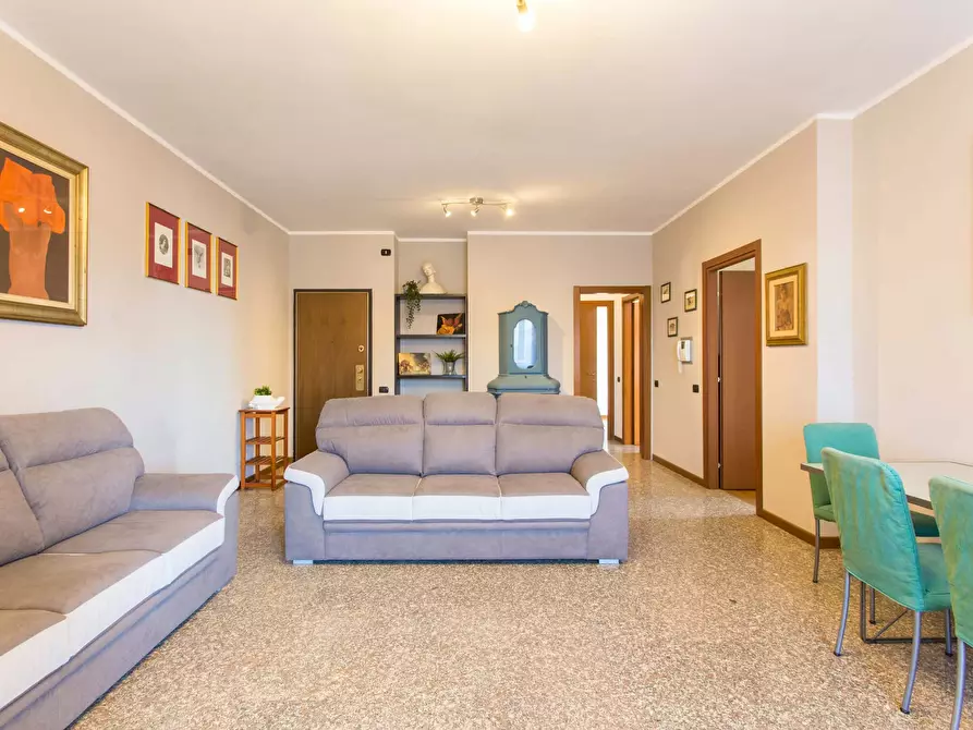 Immagine 8 di Appartamento in affitto  in Via Palmiro Togliatti a Rho