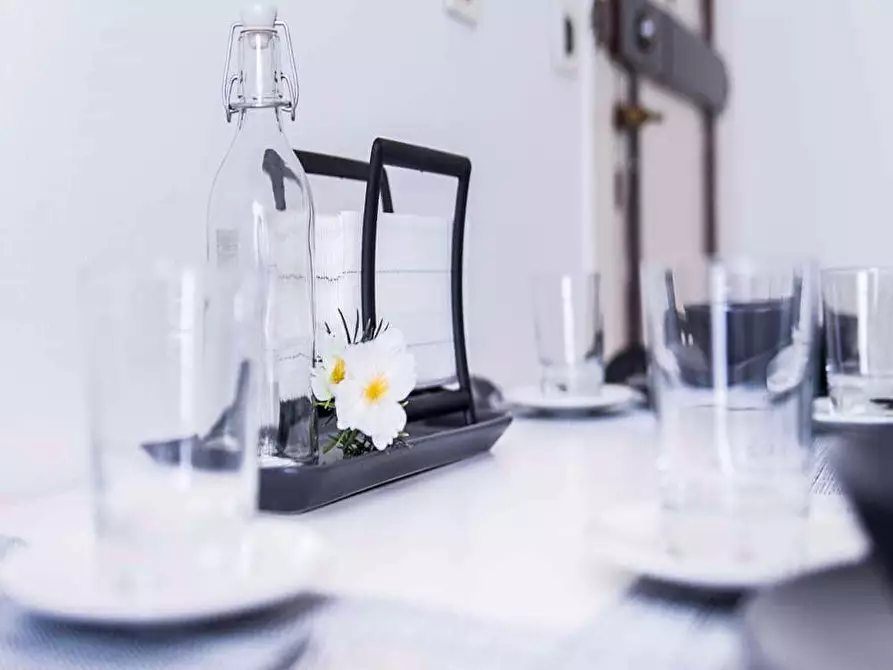 Immagine 17 di Camera in affitto  in Viale Ca' Granda2 a Milano