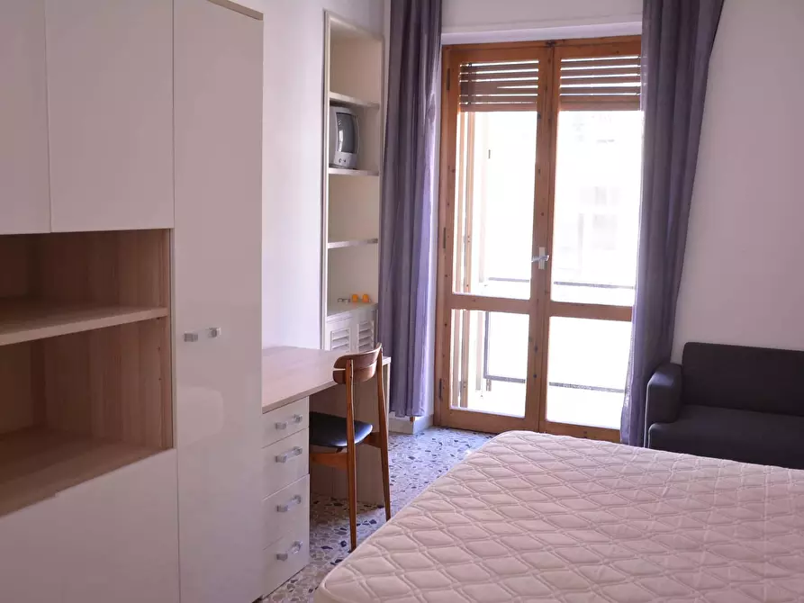 Immagine 1 di Camera in affitto  in Via Pola26 a Cagliari