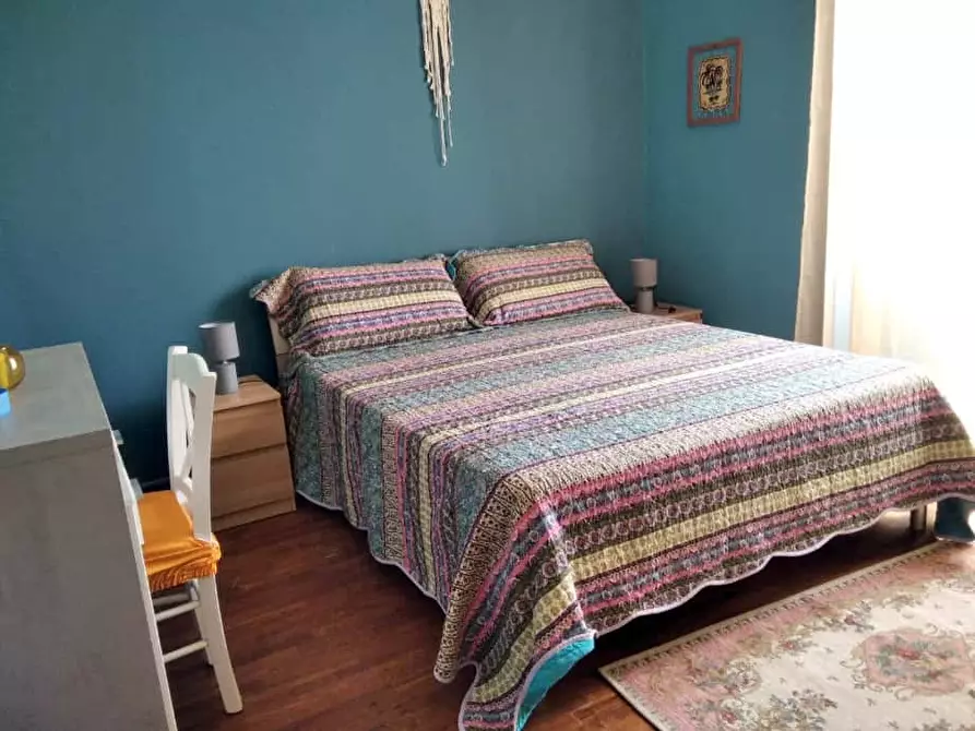 Immagine 24 di Appartamento in affitto  in Vico Paparelle Al Pendino5 a Napoli