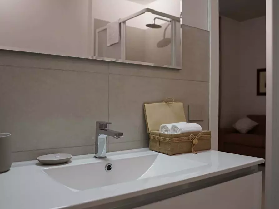 Immagine 19 di Appartamento in affitto  in Via Cenisio19 a Milano
