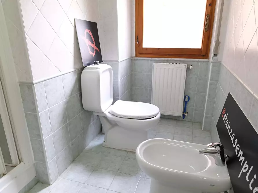 Immagine 18 di Camera in affitto  in Via Andrea Cordedda4 a Sassari