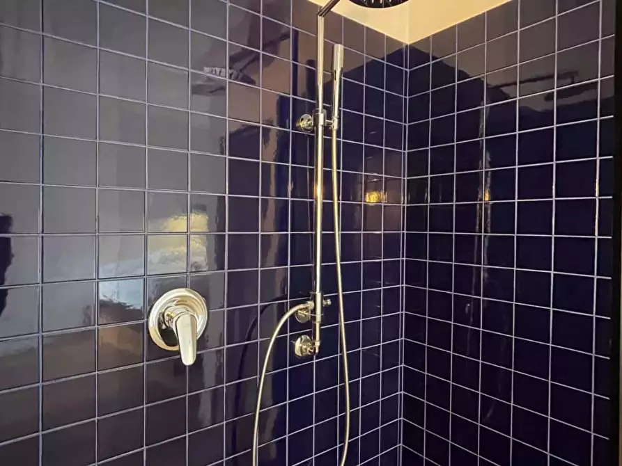 Immagine 19 di Appartamento in affitto  in Via Caccialepori41 a Milano