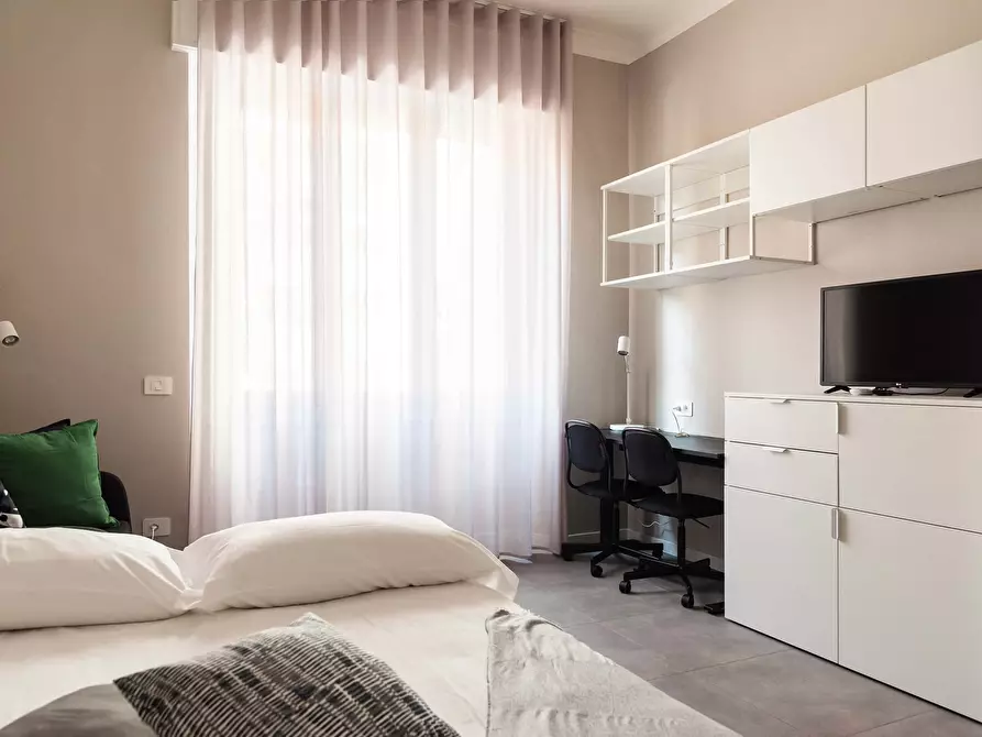 Immagine 6 di Appartamento in affitto  in Via Antonio Bazzini a Milano