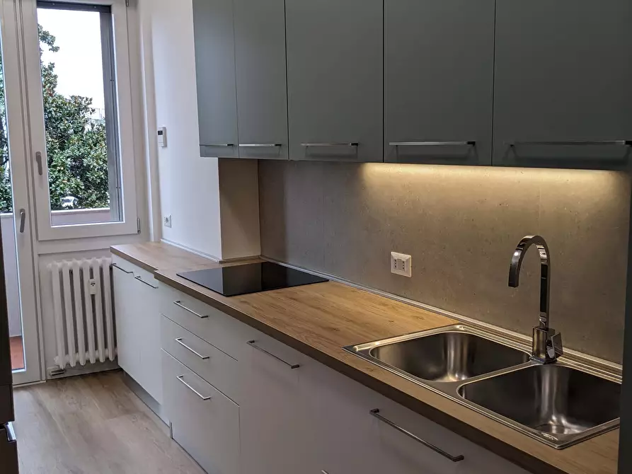 Immagine 8 di Camera in affitto  in Via Cipriano Facchinetti2 a Milano