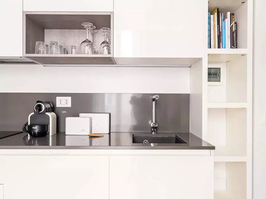 Immagine 15 di Appartamento in affitto  in Via Giulio Carcano21 a Milano