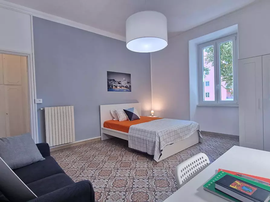 Immagine 1 di Camera in affitto  in Viale Angelico261 a Roma