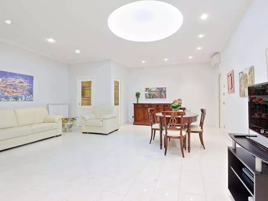 Immagine 15 di Appartamento in affitto  in Via Cola di Rienzo44 a Roma