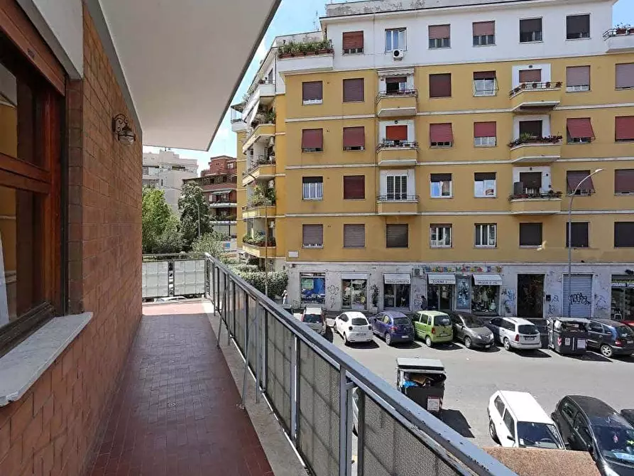 Immagine 58 di Camera in affitto  in Via Gualdo Tadino4 a Roma