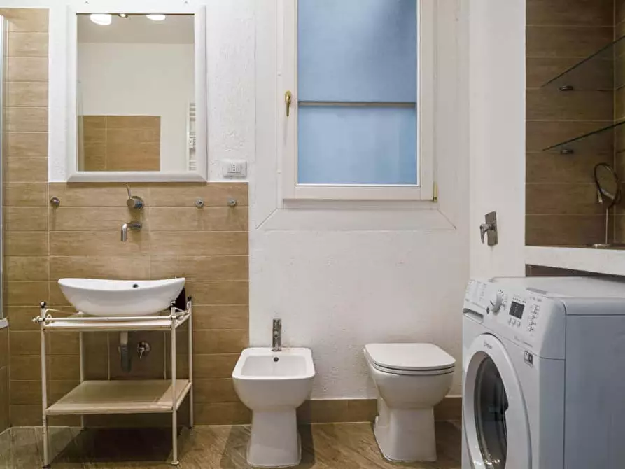 Immagine 15 di Camera in affitto  in Piazza Umanitaria2 a Milano