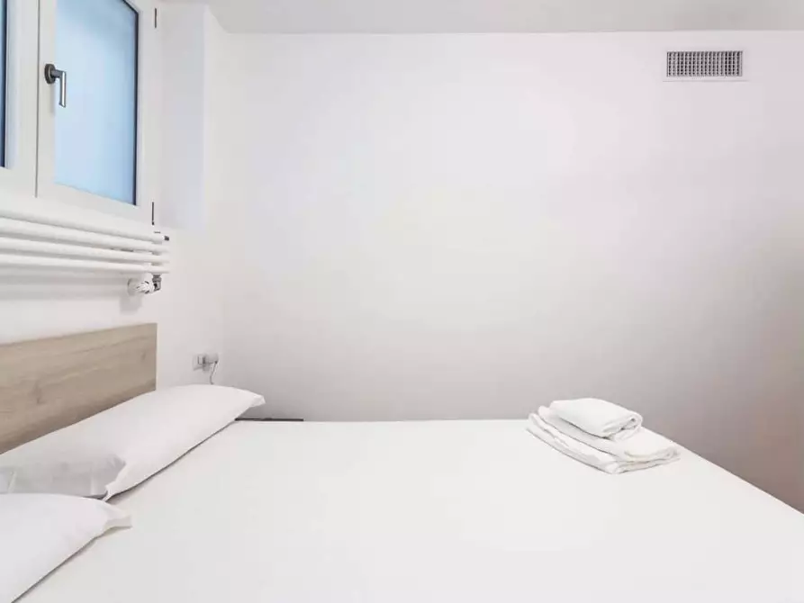 Immagine 16 di Appartamento in affitto  in Via Val Strona6 a Milano